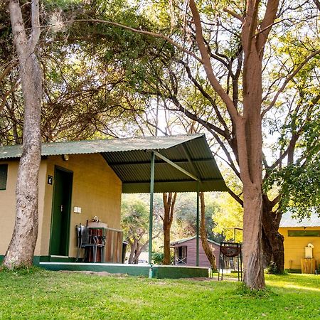Zambezi Mubala Campsite Katima Mulilo Kamer foto